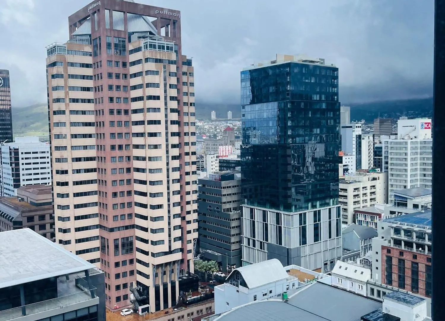 Urban Elephant 16 On Bree Cape Town Apartment