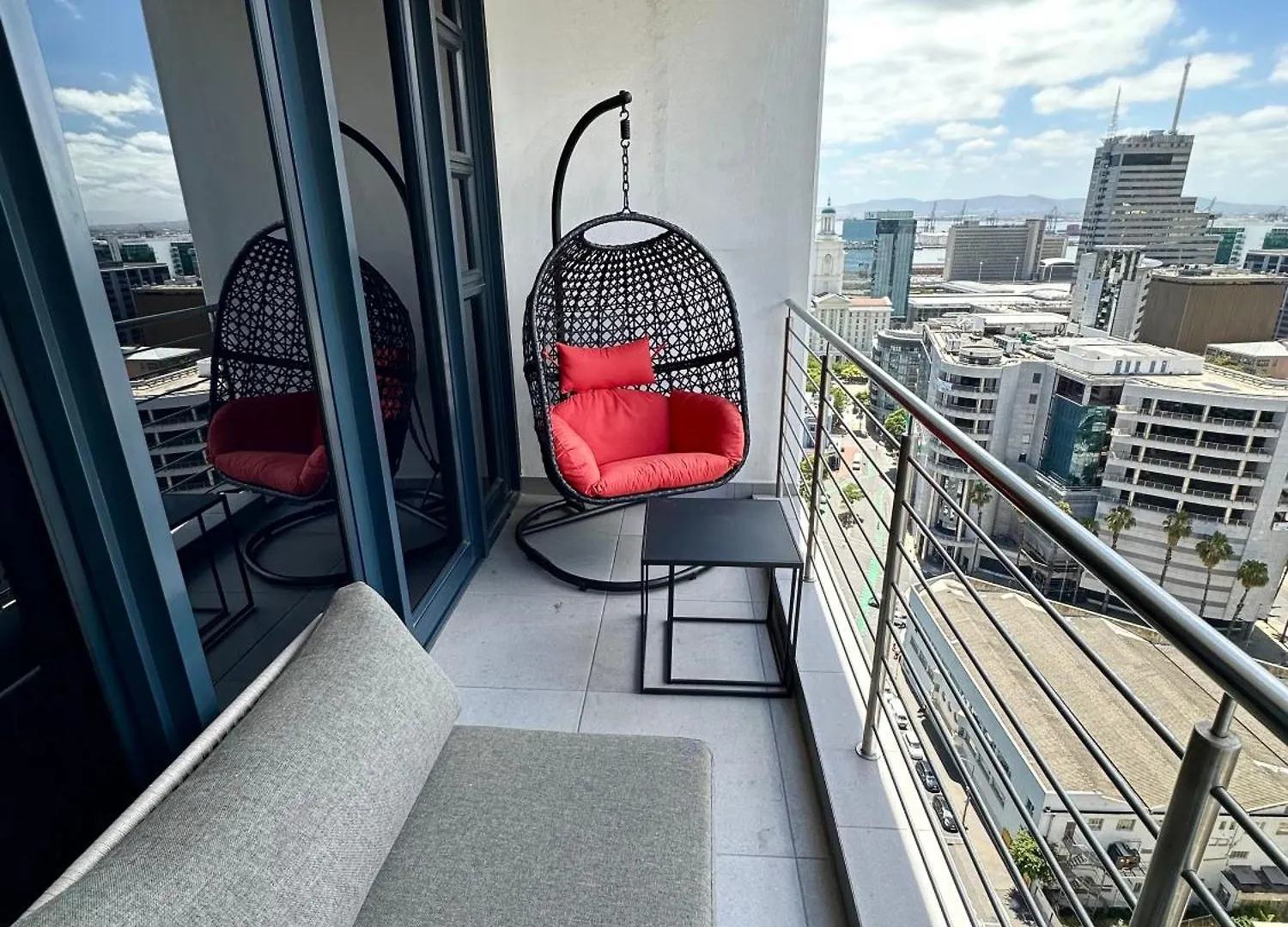 Apartment Urban Elephant 16 On Bree Cape Town